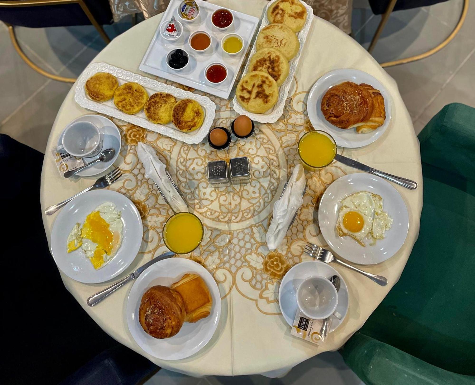 Hotel Warda Варзазат Екстериор снимка